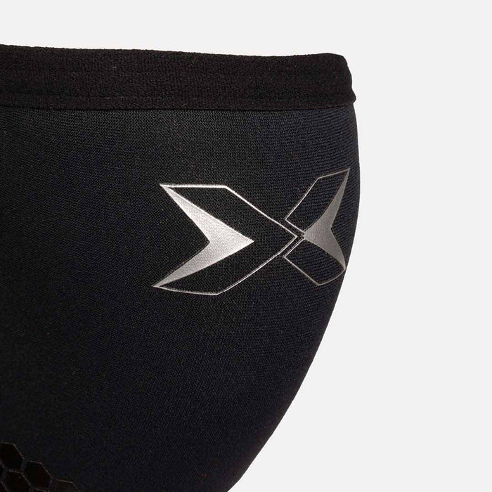 HEX TECH Knee Sleeves 0.2 - Black from Picsil for Genejack WOD